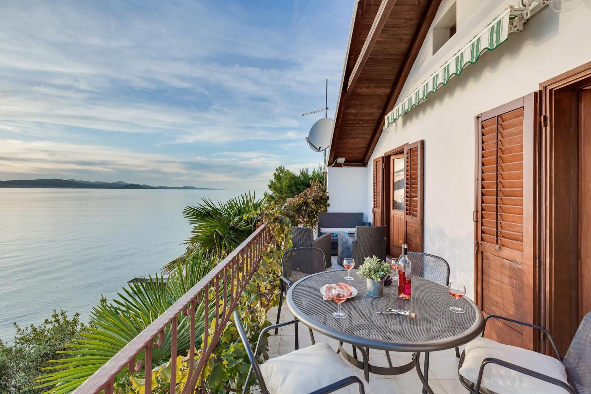 Sunset Family House In Bibinje On The Beach Exterior photo
